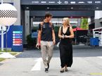 (L to R): Oliver Bearman (GBR) Haas F1 Team with his girlfriend Alicia