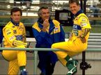 Риккардо Патрезе, Флавио Бриаторе и Михаэль Шумахер (все - Benetton) в 1993 году