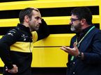 Сирил Абитебул, руководитель команды Renault, и Луис Гарсия Абад, менеджер Фернандо Алонсо