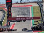 Стартовая прямая и первый поворот трассы COTA