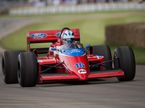Lola-Ford THL2, на которой в 1986 году в Формуле 1 выступал Патрик Тамбэ