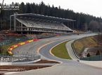 Панорама Eau Rouge (фото пресс-службы автодрома)