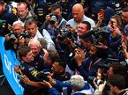 В Red Bull Racing празднуют победу Макса Ферстаппена. Фото: redbullcontentpool