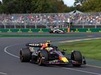 Серхио Перес за рулём RB19 на тренировке в Мельбурне, фото XPB