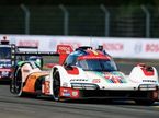 Экипаж Фелипе Насра и его Porsche на трассе в Ле-Мане, фото Porsche Motorsport