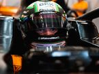 Пато О'Вард в кокпите McLaren MCL35