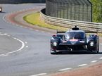 Камуи Кобаяши за рулём гиперкара Toyota на трассе в Ле-Мане, фото 24h-lemans.com