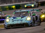 Уже можно запутаться, это какой команды Porsche – Chip Hart или настоящей Wright Motorsports, фото из социальных сетей