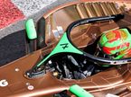 Кин Шилдс за рулём машины команды AIX Racing, фото XPB