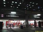 Сепанг. Боксы Ferrari ночью...