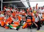 Фотосессия механиков Force India