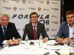 На фото справа налево, Николай Бутурлакин, Александр Богданов и Михаил Капирулин