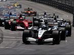 Дэвид Култхард лидирует на старте Гран При Монако 2002 года