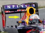 Воздуховод пассивной DRS на заднем антикрыле RB9 на тестах в Барселоне