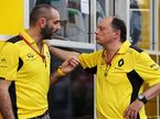 Сирил Абитебул (слева) и Фредерик Вассёр, руководитель команды Renault F1