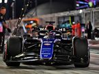 Алекс Элбон за рулём Williams FW46, фото XPB