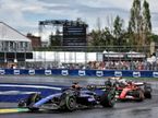 Алекс Элбон за рулём Williams едет впереди Карлоса Сайнса, фото XPB