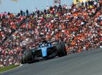 Алекс Элбон за рулём Williams FW48 на трассе в Зандфорте, фото XPB