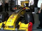 Михаил Алешин за рулем Renault R29