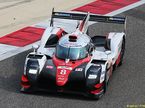 Спортпротип Toyota TS050 на тестах в Бахрейне в ноябре 2017 года