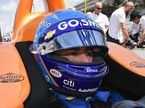 Фернандо Алонсо за рулём машины IndyCar