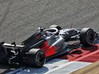 Нико Хюлкенберг за рулём Audi R26 на тестах в Бахрейне, фото XPB