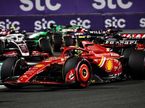 Оливер Берман за рулём машины Ferrari на трассе в Саудовской Аравии, фото XPB