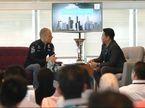 Валттери Боттас на встрече с сотрудниками Petronas