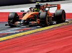 Ландо Норрис за рулём MCL40 на трассе в Австрии, фото XPB