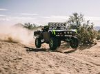 Экипаж Дженсона Баттона на дистанции бахи Parker 425