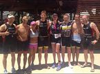Дженсон Баттон вместе со своей командой, участницей триатлона Challenge Fuerteventura