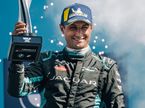 Митч Эванс на подиуме первой гонки берлинского финала, фото пресс-службы Jaguar Racing
