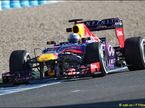 Себастьян Феттель за рулем RB9 на тестах в Хересе