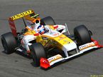 Роман Грожан за рулём Renault, 2009 год