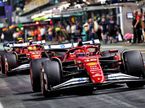 Машины Ferrari на пит-лейн автодрома в Джидде, фото XPB