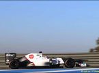 Камуи Кобаяши за рулем Sauber C31 на тестах в Хересе