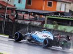 Никола Латифи за рулём Williams FW42 на трассе в Сан-Паулу