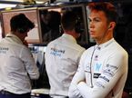 Алекс Элбон в боксах Williams на Гран При Монако, фото XPB