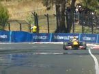 Лиам Лоусон за рулём RB7 на трассе в Батерсте