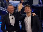 Шарль Леклер на фестивале в Сан-Ремо, кадр из телетрансляции на канале RAI1
