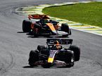 Макс Ферстаппен сдерживает натиск Ландо Норриса, фото Red Bull Racing