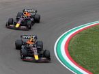 Машины Red Bull Racingна трассе в Имоле в 2022 году, фото XPB