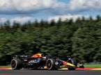 Макс Ферстаппен за рулём RB20 на трассе в Спа, фото XPB