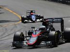 Фернандо Алонсо за рулём McLaren MP4-30