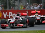 Пилоты McLaren Дженсон Баттон и Льюис Хэмилтон