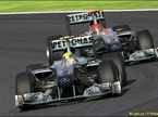 Гонщики Mercedes GP на японской трассе, 2010 год