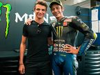 Ландо Норрис и Валентино Росси на гонке MotoGP в Сильверстоуне, 2021 год