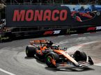 Оскар Пиастри за рулём MCL39 на трассе в Монако, фото XPB