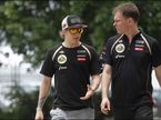 Гоночный директор Lotus Renault GP Алан Пермейн с Кими Райкконеном