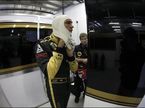 Виталий Петров со своим тренером Чави Мартосом